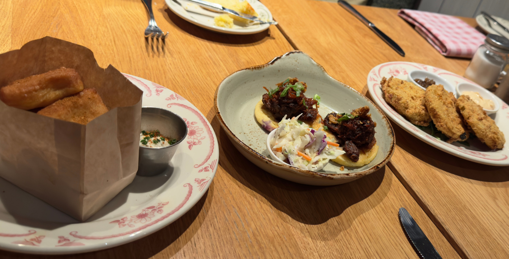 Starter plates in Mason Jar restaurant